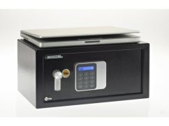 Yale Value Large YLG/200/DB2 Laptop